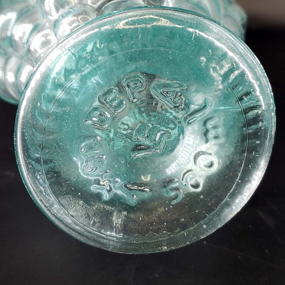 Vintage Pair of Mod Dep Italy 500ml Liquor Decanter Glass Bottle Grape - Picture 3 of 3